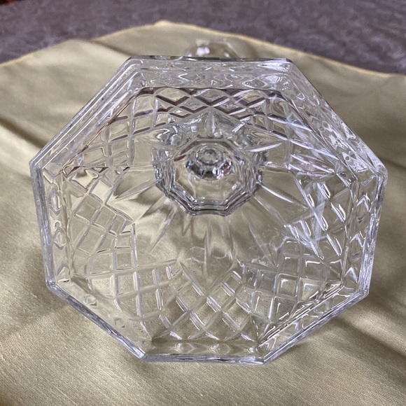 Crystal candlestick 8” hi 4 “ wide octagonal shape w/lattice pattern - Picture 3 of 5